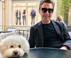 Какой породы собака у Валерия Сюткина