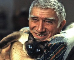 Трогательная история дружбы кота Философа и Армена Джигарханяна